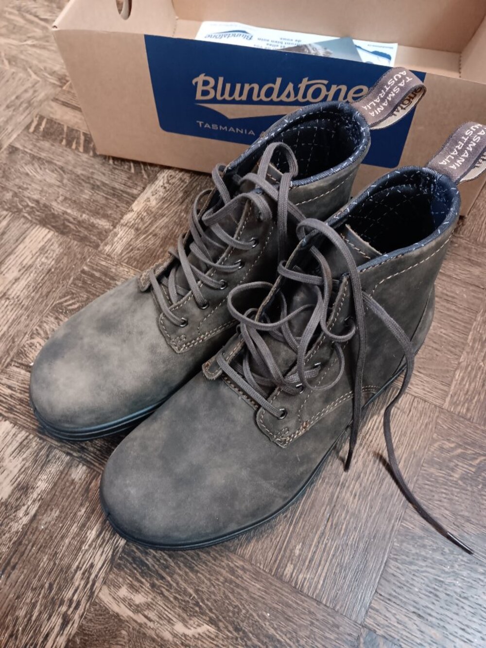 Women's Blundstone 1930 size 4.5AU (7.5 US) Rustic Brown new in box - Picture 4 of 9